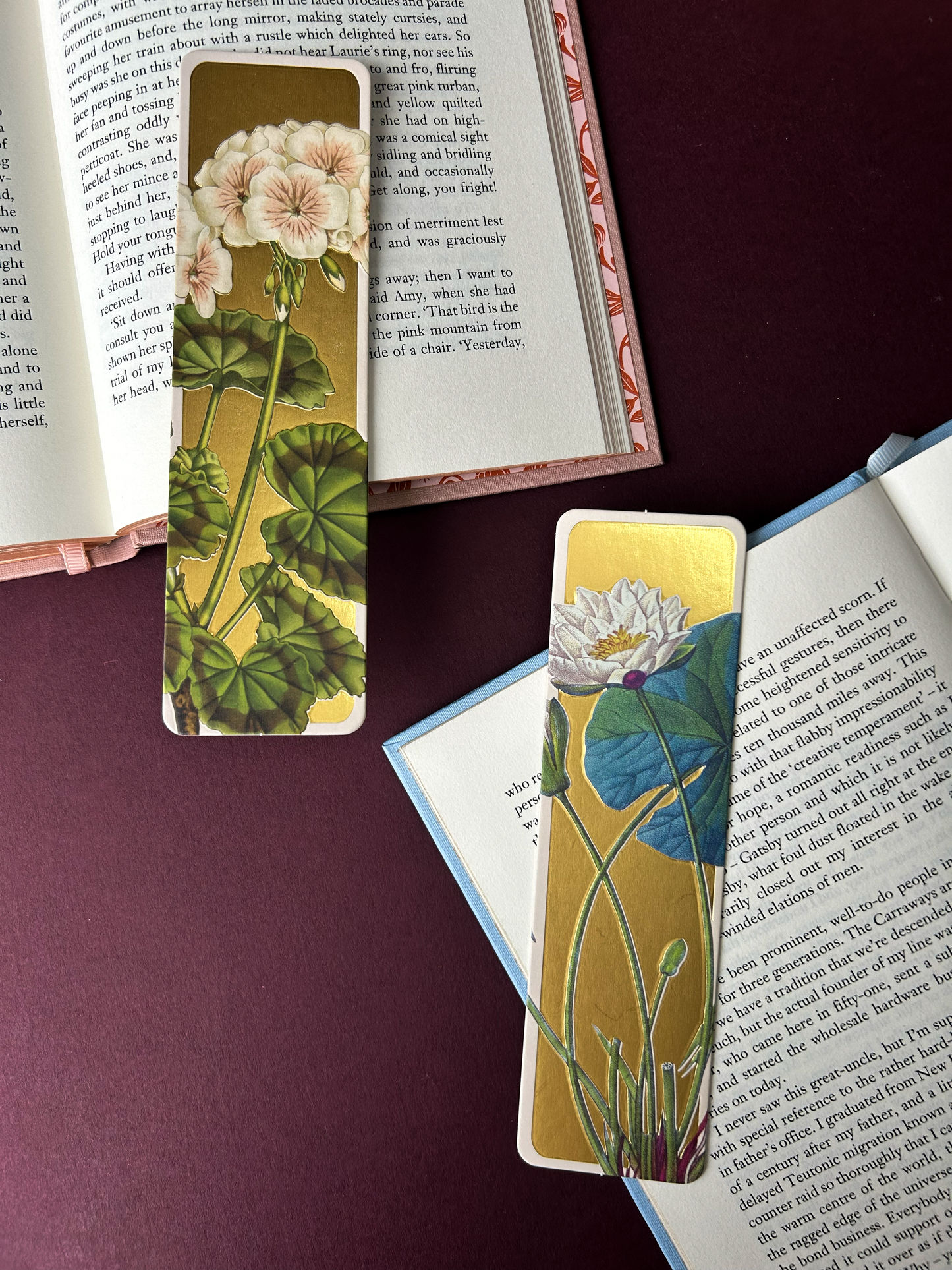 Natural World Geranium Premium Bookmark (12983)