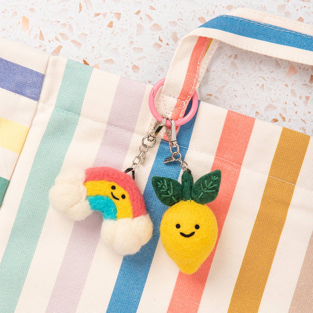 Rain The Rainbow Felt Keychain (13967)