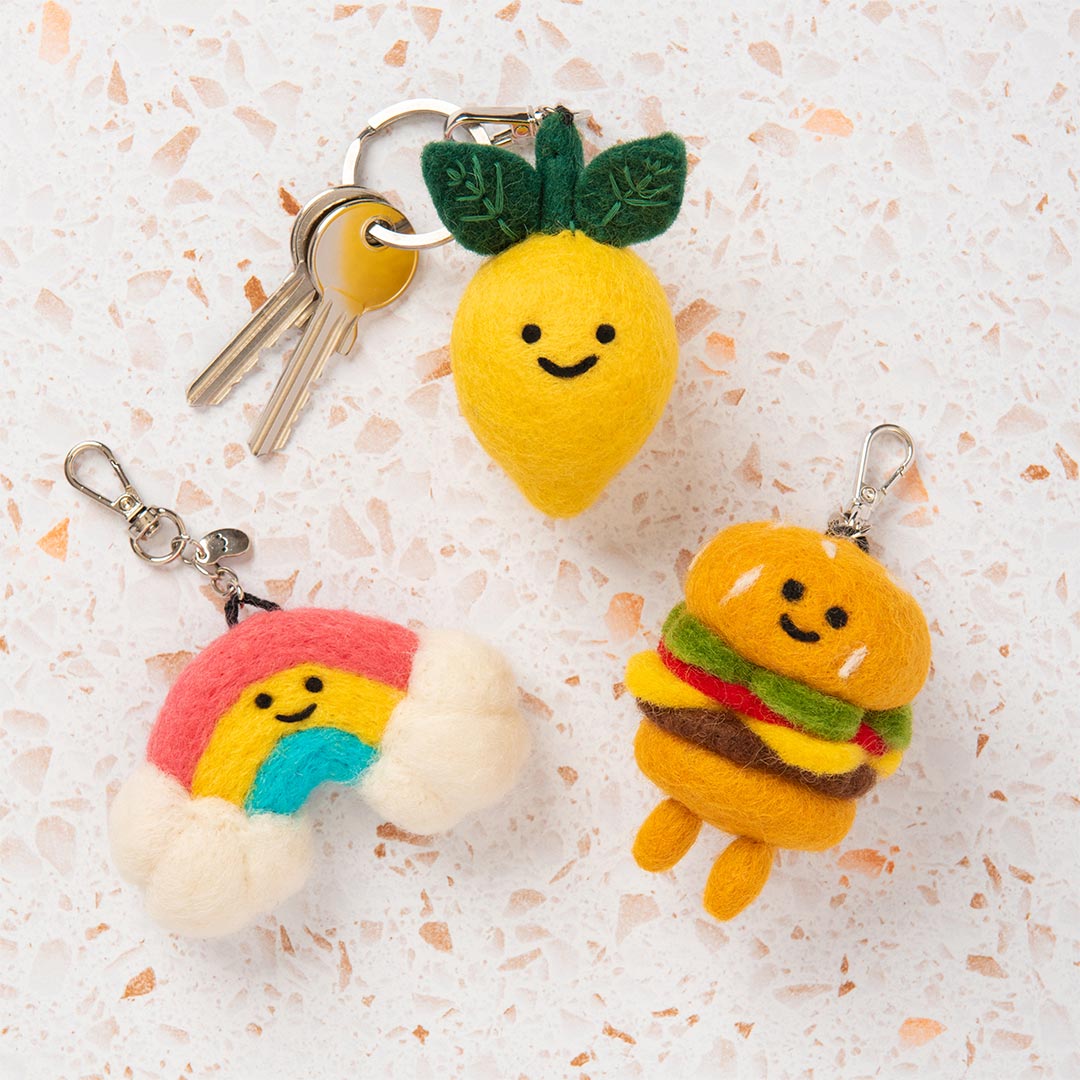 Rain The Rainbow Felt Keychain (13967)